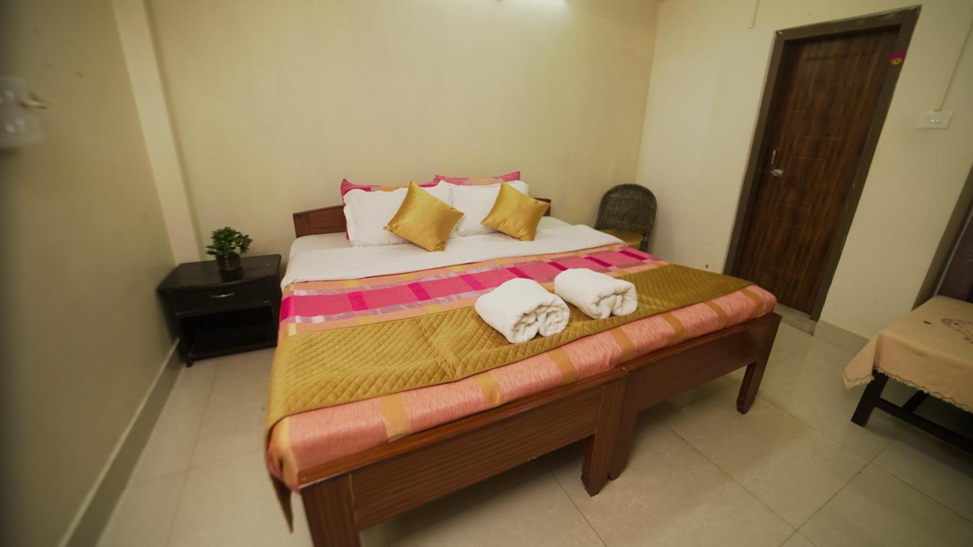 Appartement avec 10 chambre Shillong Extérieur photo