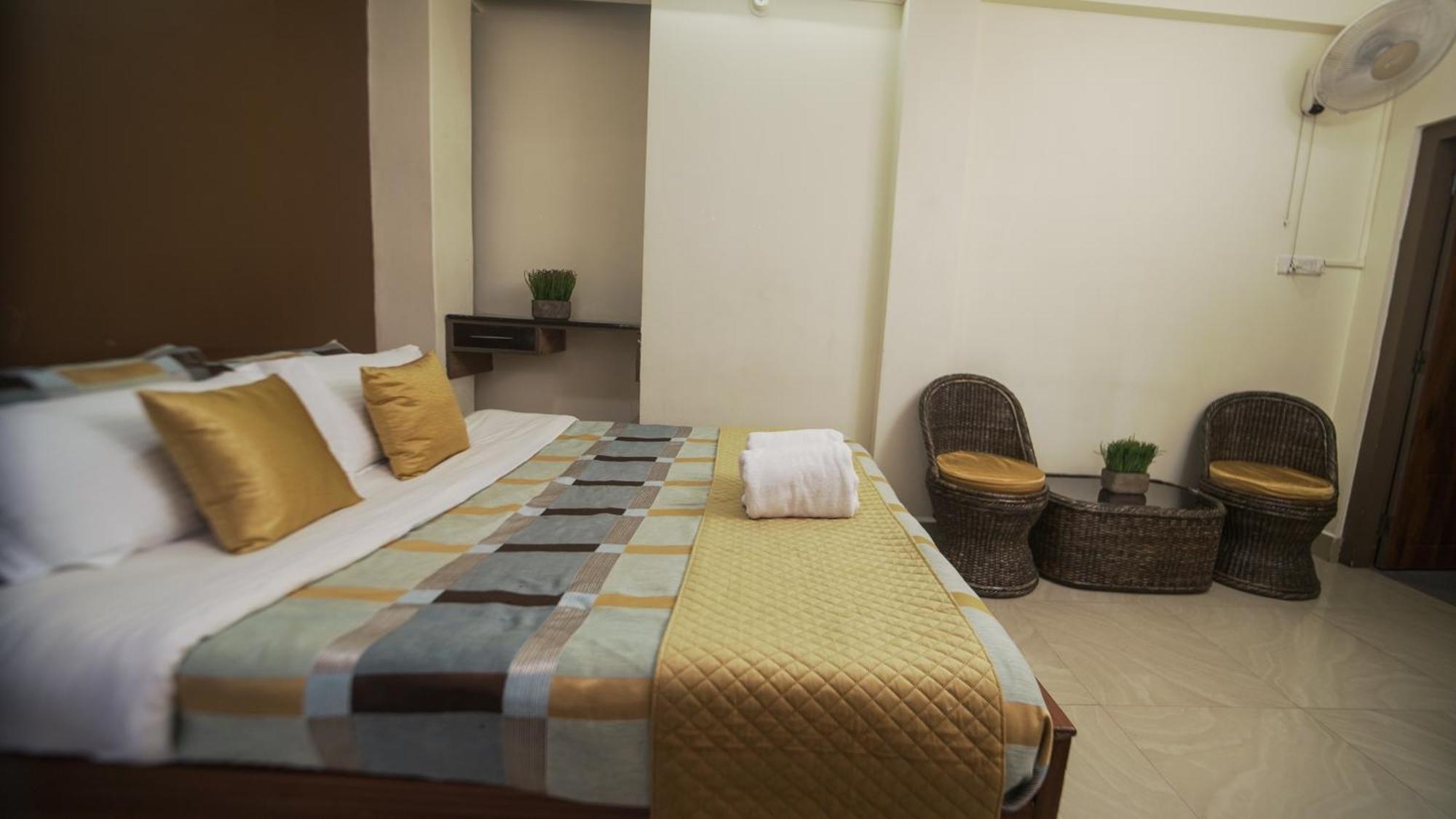 Appartement avec 10 chambre Shillong Extérieur photo
