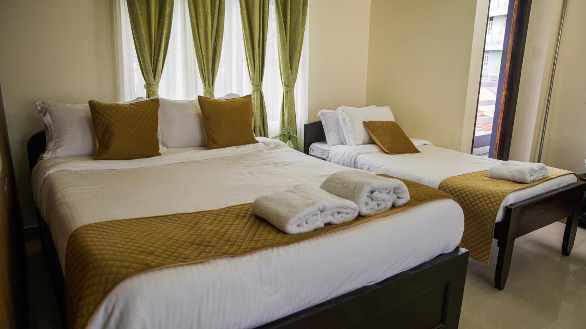 Appartement avec 10 chambre Shillong Extérieur photo