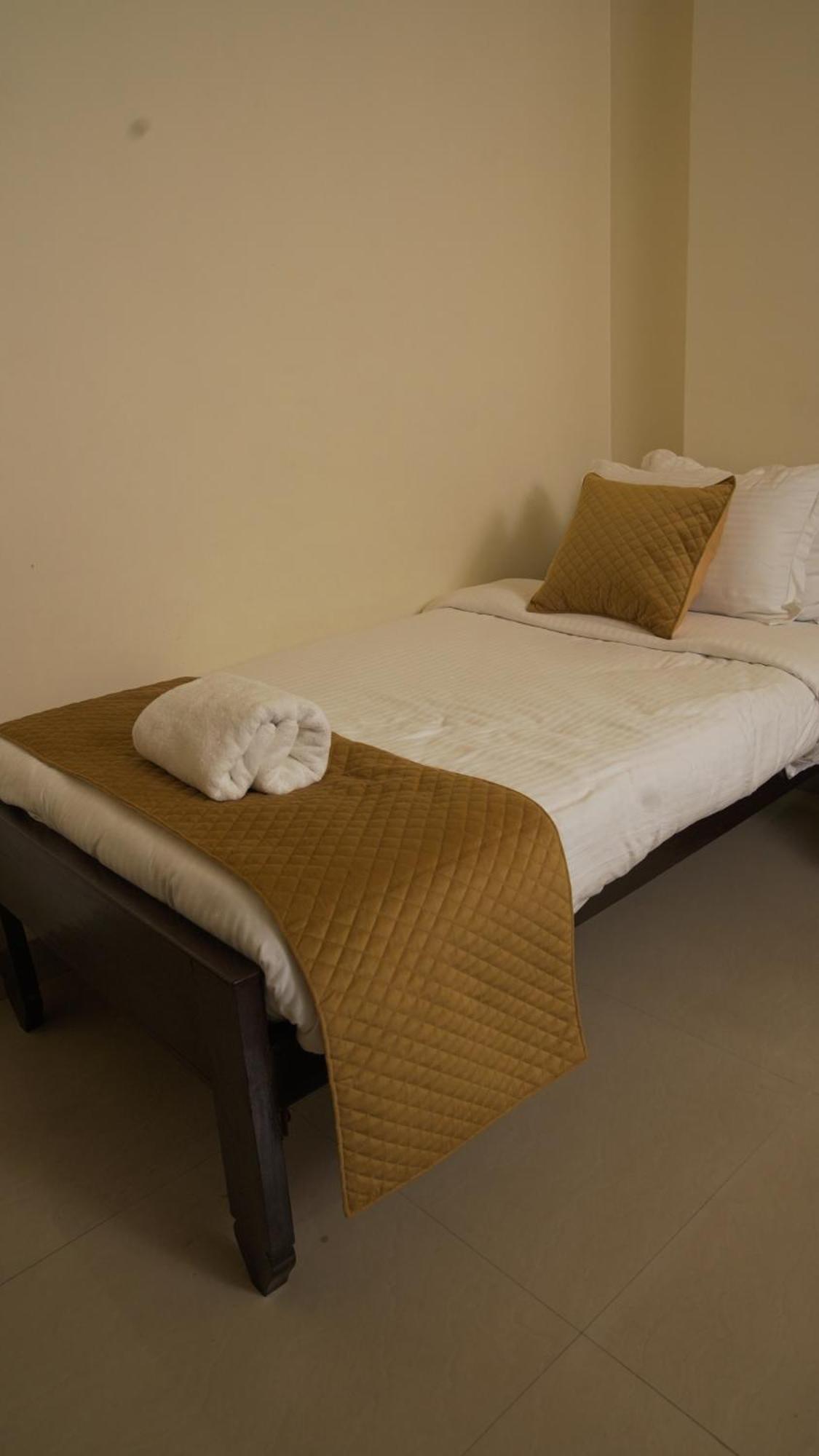 Appartement avec 10 chambre Shillong Extérieur photo