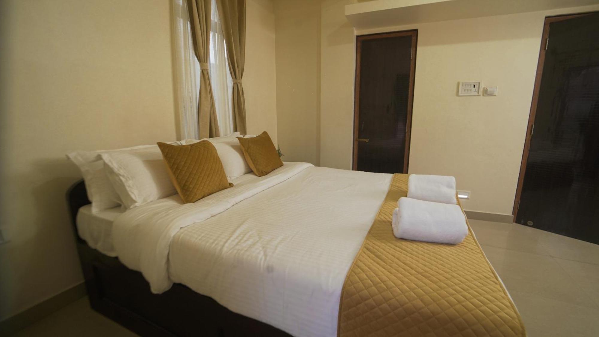 Appartement avec 10 chambre Shillong Extérieur photo