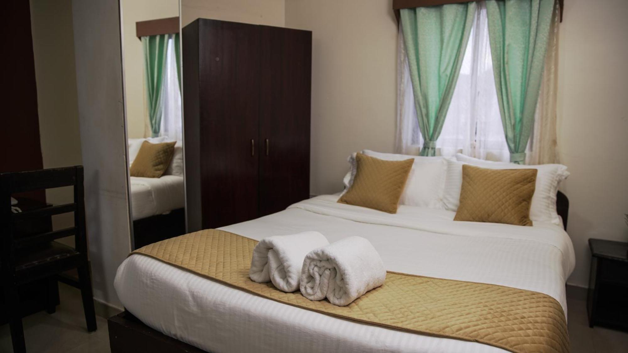 Appartement avec 10 chambre Shillong Extérieur photo