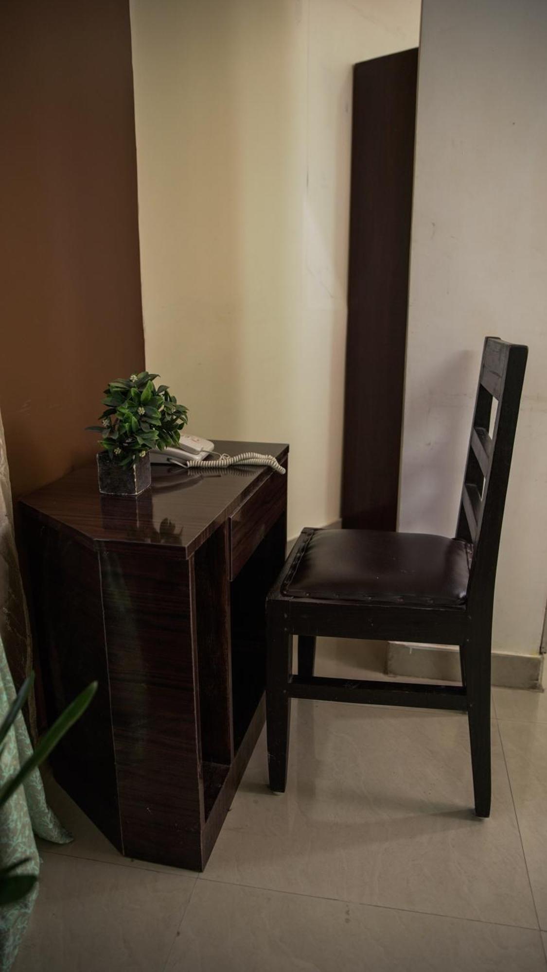 Appartement avec 10 chambre Shillong Extérieur photo